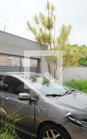 Casa à venda com 250m², 3 quartos e 2 vagasGaragem