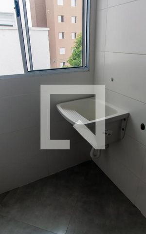 Apartamento à venda com 35m², 2 quartos e sem vaga Apartamento à venda com 35m², 2 quartos e sem vagaÁrea de Serviço