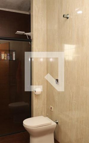 Casa para alugar com 330m², 6 quartos e 5 vagasBanheiro 2