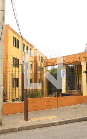 Apartamento à venda com 67m², 3 quartos e 1 vaga Apartamento à venda com 67m², 3 quartos e 1 vagaÁrea comum - Placa instalada na grade do condomínio