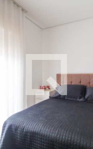 Casa à venda com 330m², 5 quartos e 3 vagas Casa à venda com 330m², 5 quartos e 3 vagasQuarto 2