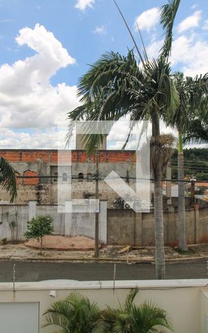 Casa à venda com 330m², 5 quartos e 3 vagas Casa à venda com 330m², 5 quartos e 3 vagasVista da Sacada do Quarto 3 (suíte)