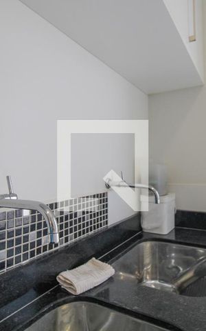 Casa à venda com 330m², 5 quartos e 3 vagas Casa à venda com 330m², 5 quartos e 3 vagasÁrea de Serviço