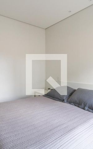 Casa à venda com 330m², 5 quartos e 3 vagas Casa à venda com 330m², 5 quartos e 3 vagasQuarto 3 (suíte)