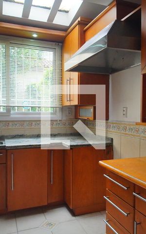 Apartamento para alugar com 94m², 3 quartos e 1 vaga Apartamento para alugar com 94m², 3 quartos e 1 vagaCozinha
