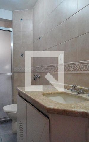Apartamento para alugar com 94m², 3 quartos e 1 vaga Apartamento para alugar com 94m², 3 quartos e 1 vagaBanheiro