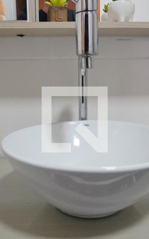 Apartamento à venda com 57m², 2 quartos e 1 vagaBanheiro Corredor