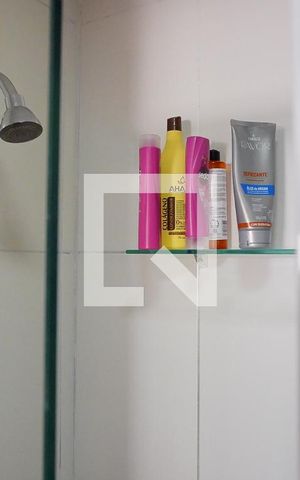 Apartamento à venda com 57m², 2 quartos e 1 vagaBanheiro da Suíte