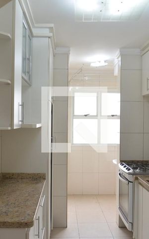 Apartamento à venda com 86m², 3 quartos e 2 vagasCozinha
