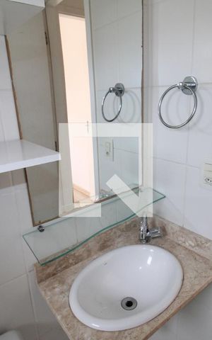 Apartamento para alugar com 55m², 2 quartos e 2 vagasBanheiro 1