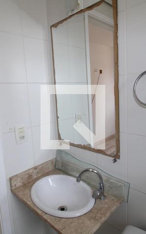 Apartamento para alugar com 55m², 2 quartos e 2 vagasBanheiro 2
