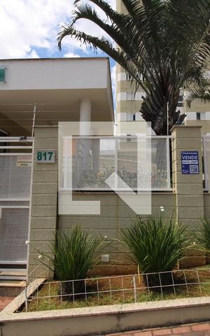 Apartamento para alugar com 55m², 2 quartos e 2 vagasFachada