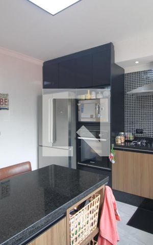 Casa à venda com 116m², 3 quartos e 2 vagasCozinha