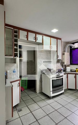 Apartamento à venda com 82m², 3 quartos e 1 vaga Apartamento à venda com 82m², 3 quartos e 1 vagaCozinha e Área de Serviço