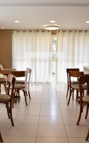 Apartamento para alugar com 80m², 3 quartos e 1 vagaÁrea comum - Salão de festas