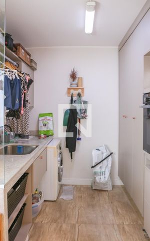 Apartamento para alugar com 80m², 3 quartos e 1 vaga Apartamento para alugar com 80m², 3 quartos e 1 vagaCozinha e Área de Serviço