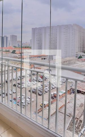 Apartamento à venda com 59m², 2 quartos e 1 vaga Apartamento à venda com 59m², 2 quartos e 1 vagaVaranda