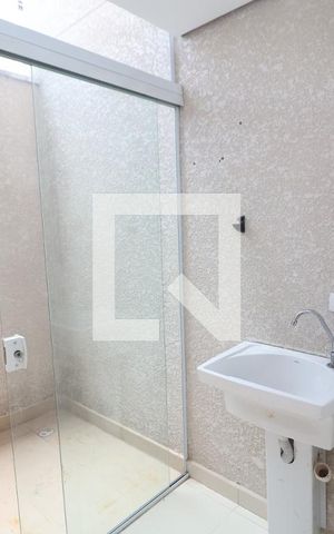Apartamento para alugar com 45m², 2 quartos e 1 vagaÁrea de Serviço