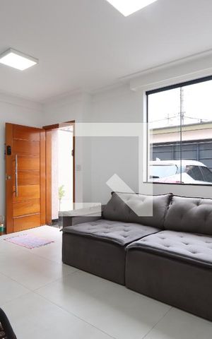 Casa para alugar com 110m², 3 quartos e 3 vagasSala