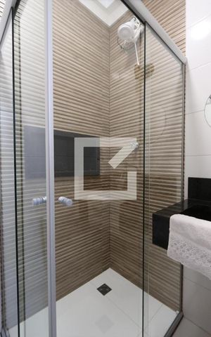 Casa para alugar com 110m², 3 quartos e 3 vagasBanheiro Social