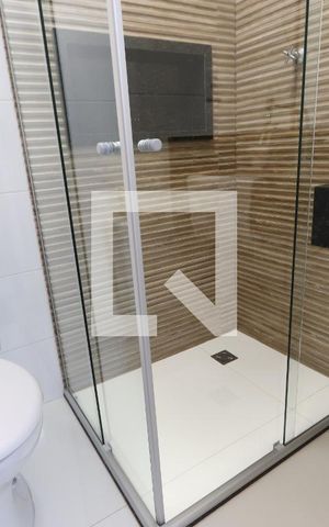 Casa para alugar com 110m², 3 quartos e 3 vagasBanheiro Social
