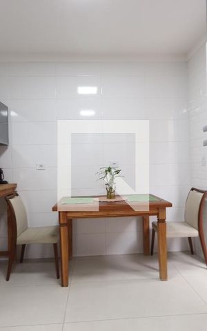 Casa para alugar com 110m², 3 quartos e 3 vagasCozinha