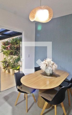 Casa de condomínio para alugar com 82m², 3 quartos e 2 vagasSala de Jantar