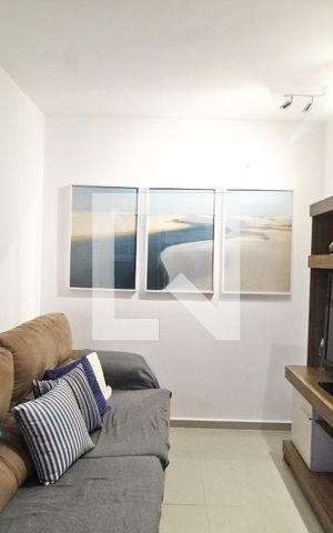 Casa de condomínio para alugar com 82m², 3 quartos e 2 vagasSala