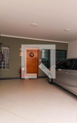 Casa de condomínio à venda com 140m², 3 quartos e 2 vagas Casa de condomínio à venda com 140m², 3 quartos e 2 vagasGaragem