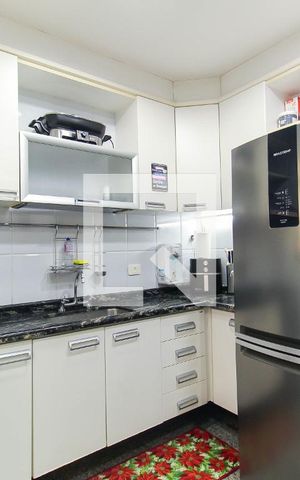 Casa de condomínio à venda com 140m², 3 quartos e 2 vagas Casa de condomínio à venda com 140m², 3 quartos e 2 vagasCozinha