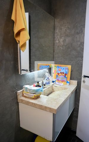 Casa de condomínio à venda com 150m², 2 quartos e 3 vagas Casa de condomínio à venda com 150m², 2 quartos e 3 vagasLavabo