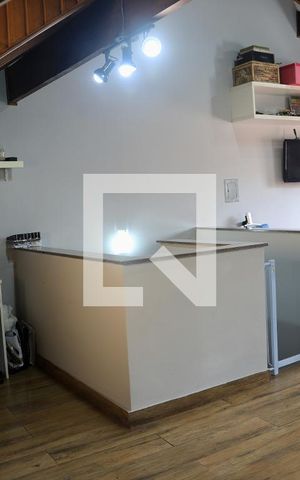 Casa de condomínio à venda com 150m², 2 quartos e 3 vagas Casa de condomínio à venda com 150m², 2 quartos e 3 vagasSótão