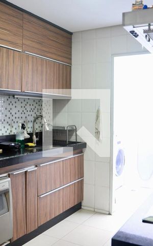 Casa de condomínio à venda com 150m², 2 quartos e 3 vagas Casa de condomínio à venda com 150m², 2 quartos e 3 vagasCozinha