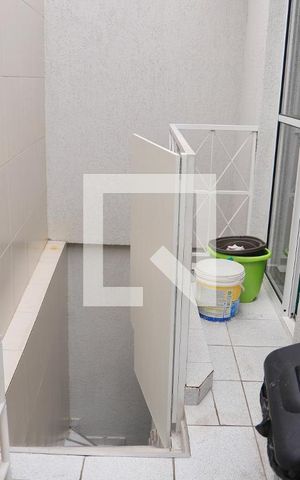 Casa de condomínio à venda com 150m², 2 quartos e 3 vagas Casa de condomínio à venda com 150m², 2 quartos e 3 vagasÁrea de Serviço