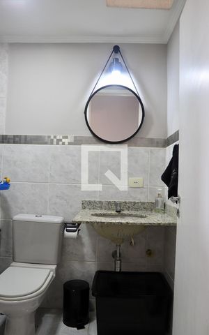 Casa de condomínio à venda com 150m², 2 quartos e 3 vagas Casa de condomínio à venda com 150m², 2 quartos e 3 vagasSótão (Banheiro)