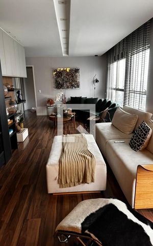 Apartamento à venda com 145m², 2 quartos e 3 vagasSala