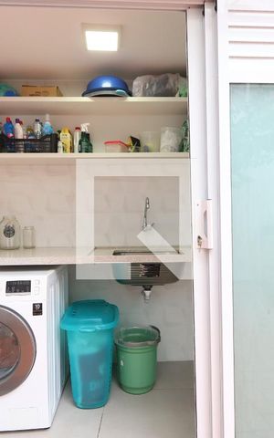 Casa à venda com 139m², 2 quartos e 1 vagaLavanderia