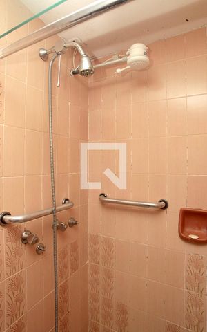 Apartamento à venda com 159m², 3 quartos e 1 vagaBanheiro Quarto 1 Suíte