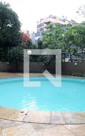 Apartamento à venda com 159m², 3 quartos e 1 vagaÁrea Comum - Piscina
