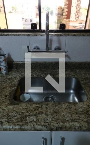 Casa à venda com 250m², 3 quartos e 4 vagasCozinha - Pia