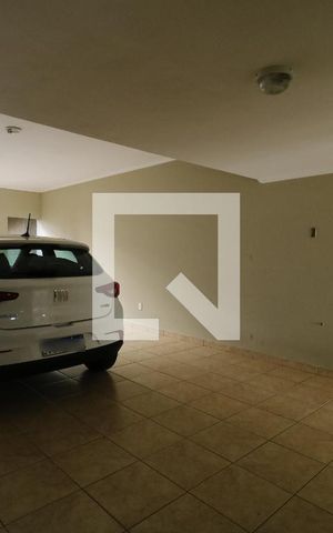 Casa à venda com 250m², 3 quartos e 4 vagasGaragem