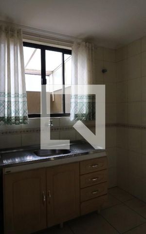 Casa à venda com 250m², 3 quartos e 4 vagasCozinha 2