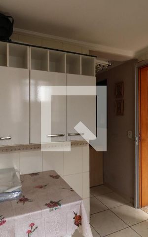 Casa à venda com 250m², 3 quartos e 4 vagasCozinha 2