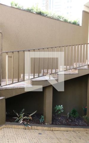 Casa à venda com 250m², 3 quartos e 4 vagasEntrada