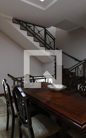 Casa à venda com 250m², 3 quartos e 4 vagasSala de Jantar
