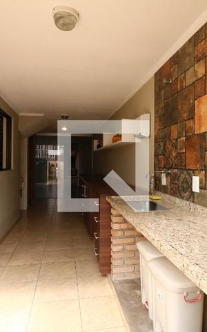 Casa à venda com 250m², 3 quartos e 4 vagasÁrea Gourmet