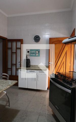 Casa à venda com 250m², 3 quartos e 4 vagasCozinha