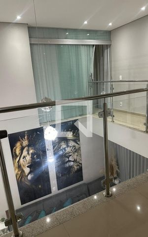 Casa à venda com 200m², 4 quartos e 5 vagasCorredor