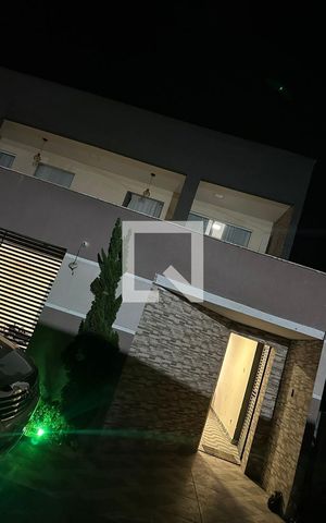 Casa à venda com 200m², 4 quartos e 5 vagasÁrea Externa