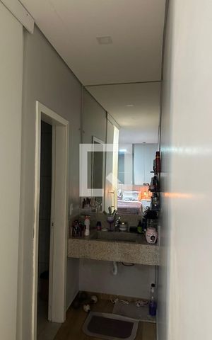 Casa à venda com 200m², 4 quartos e 5 vagasCorredor